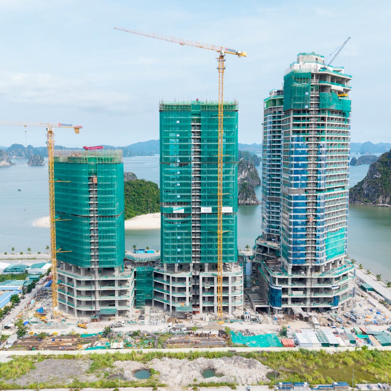 Tiến độ dự án Crystal Holidays Vân Đồn Tháng 8/2025