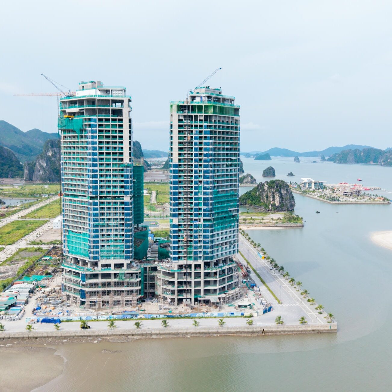 Tiến độ dự án Crystal Holidays Vân Đồn Tháng 8/2025