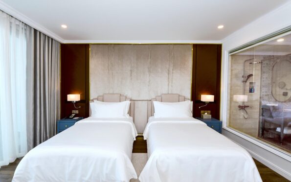 Hình ảnh thực tế căn hộ Crystal Holiday Vân Đồn toà A và B