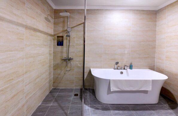 Hình ảnh thực tế căn hộ Crystal Holiday Vân Đồn toà A và B